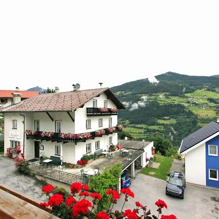 Modern Apartment In Hochgallmigg With Balcony Bagian luar foto