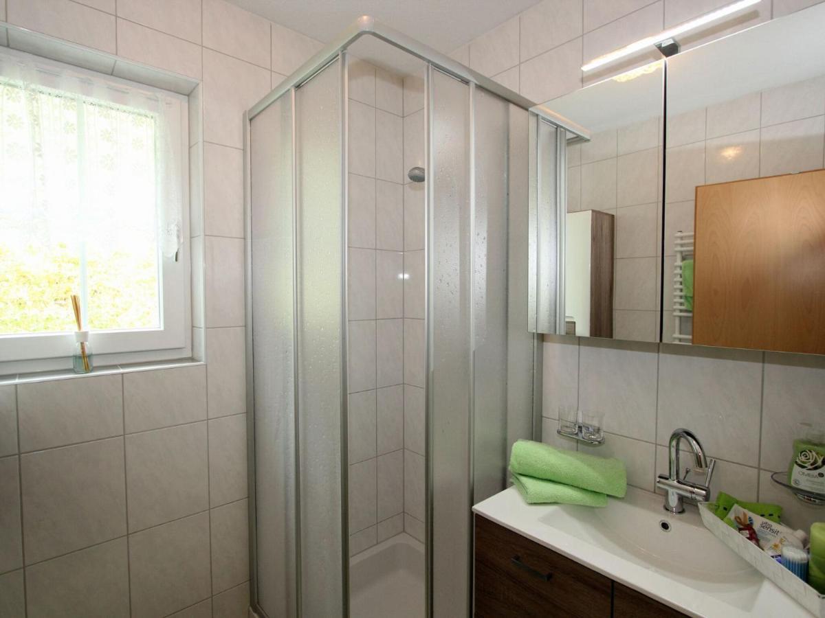 Modern Apartment In Hochgallmigg With Balcony Bagian luar foto